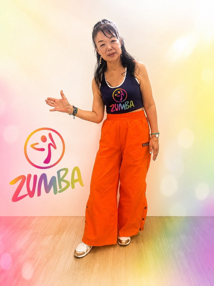 ZUMBA®のレッスンをするひろちゃん